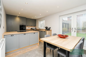 Photo 19- click for photo gallery